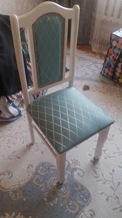 Столы, стулья, шкафы, парагенератор, диспенсер