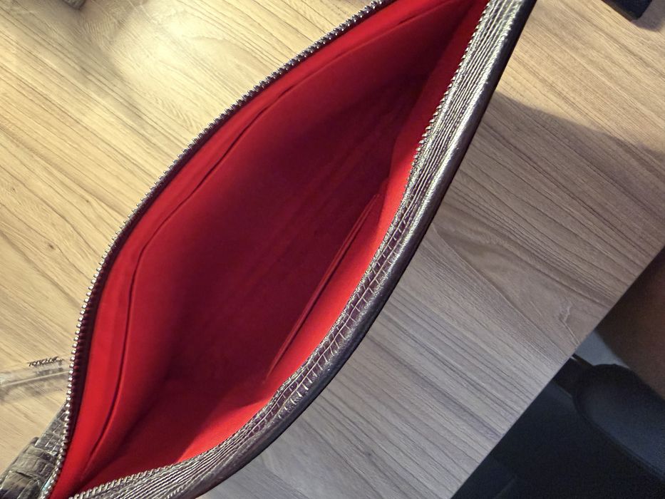 Чанта Christian Louboutin