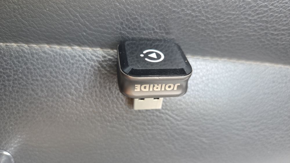 Адаптер за безжичен Apple Carplay  и Android Auto.