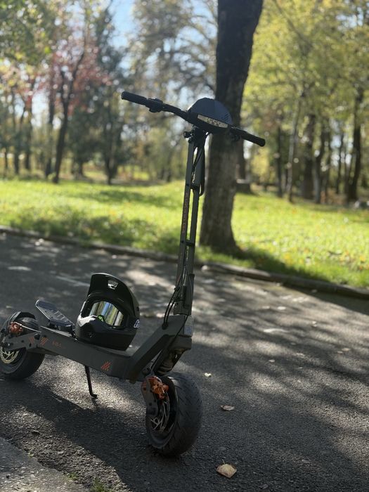 Vand kukirn g4 in stare impecabila