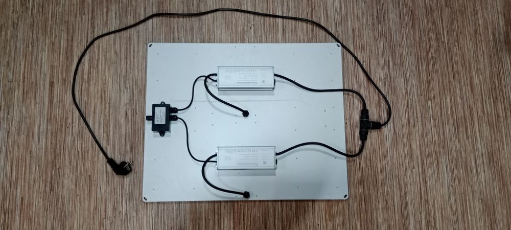 Продам led лампу