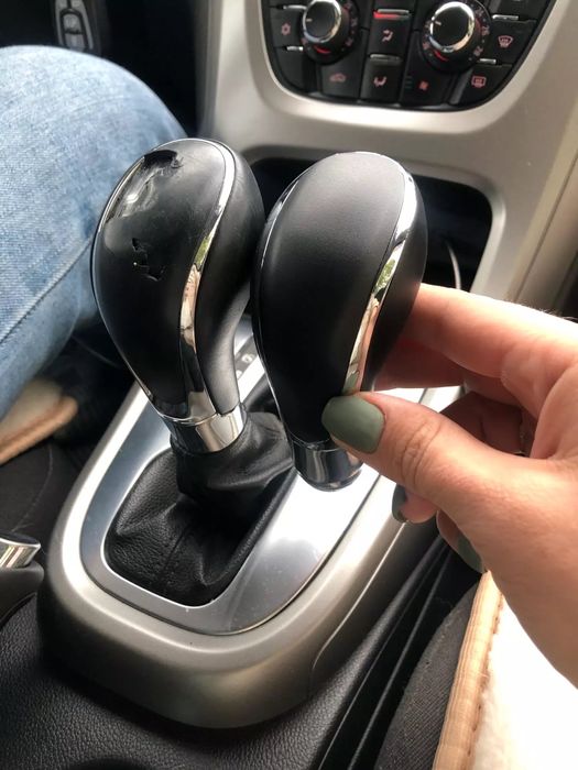 Nuca/maneta schimbator viteze automat Opel Astra J/Insignia