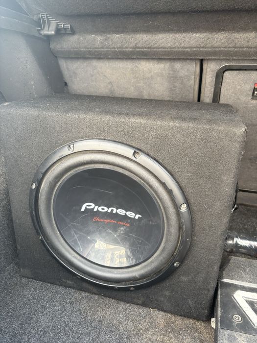 subwoofer pionner 600w