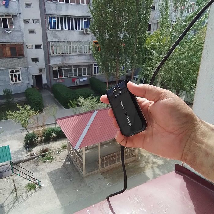 Nokia 7205 legendarni telefon