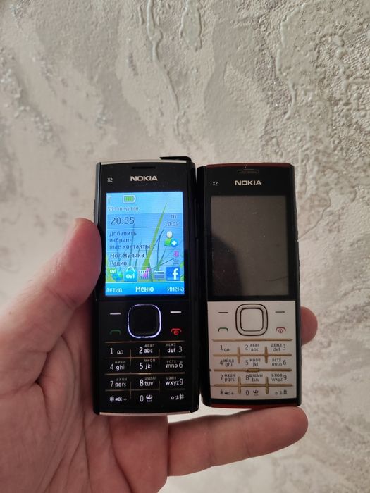 Нокиа Х2 два штуки