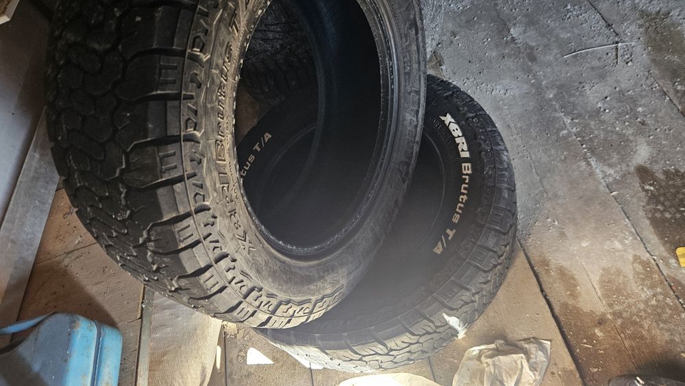 Шины А/Т R18 XBRI