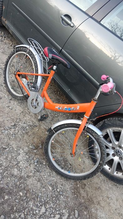 Bicicleta copii 6-9 ani