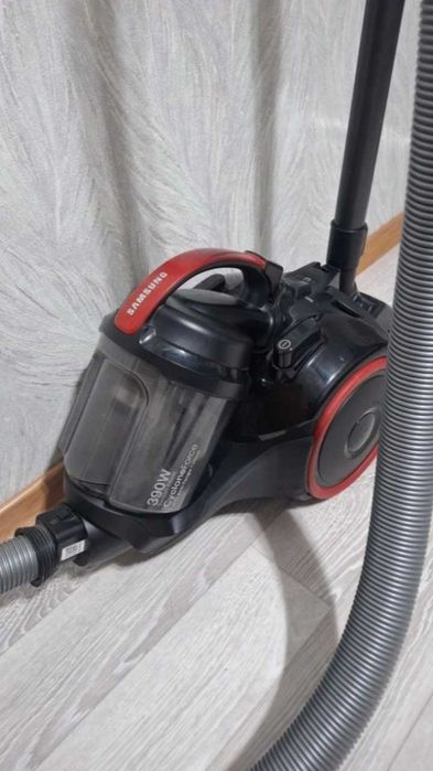 Хороший пылесос Самсунг стакан