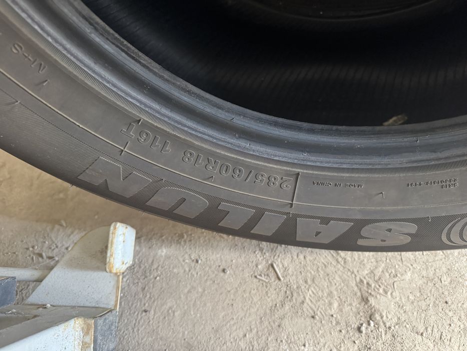 Продам резину 285/60/18 Sailun