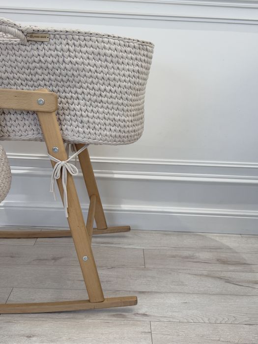 Вязаная люлька