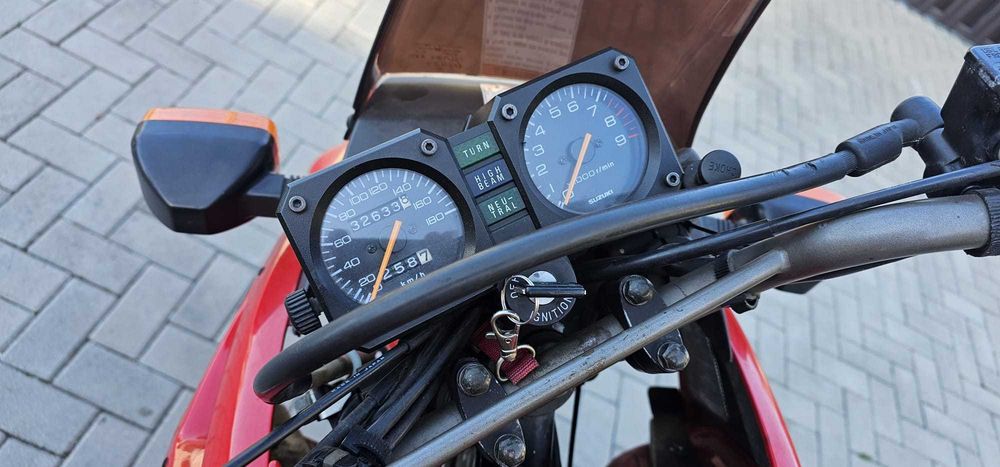 Suzuki DR800 Big SR42A (1990) – stare foarte bună, echipată, înmatriculată, + CDI extra