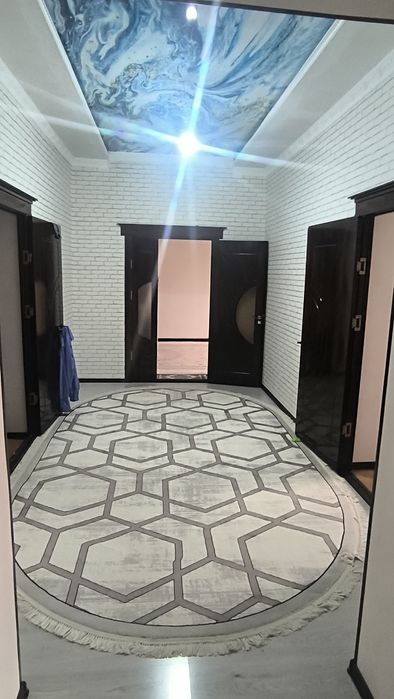 50 катежде 11-проезде Уй сатылады кошенин басы 2-жай