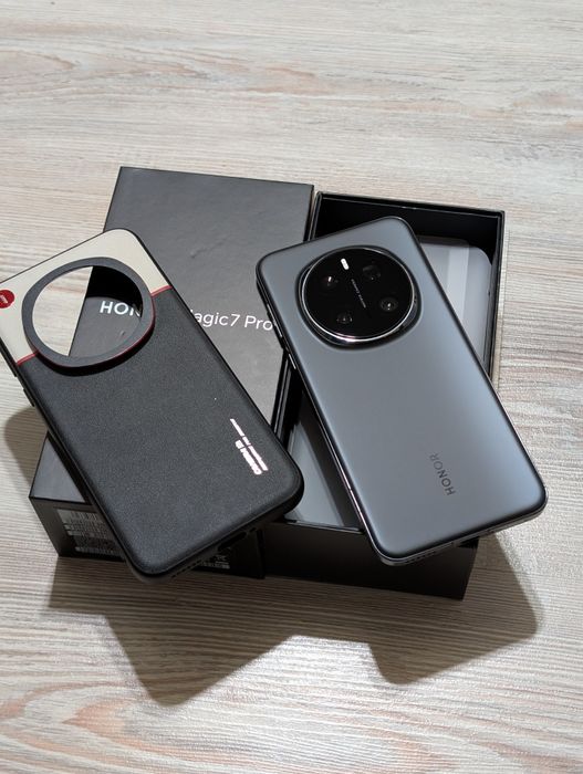 Honor Magic 7 Pro 512 gb Ram 12 5G global