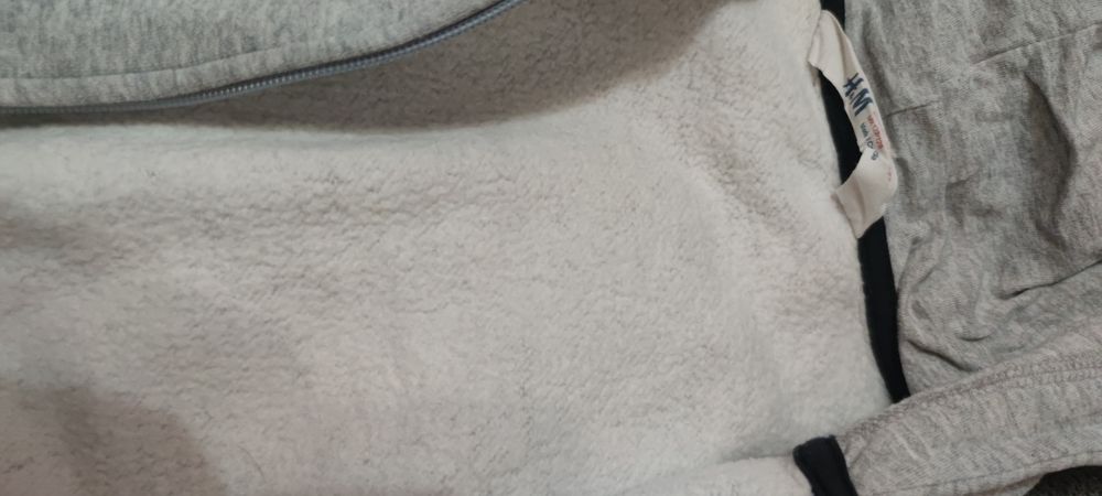 Vesta de bumbac pt băieți sau fete, H&M, 4-5-6 ani
