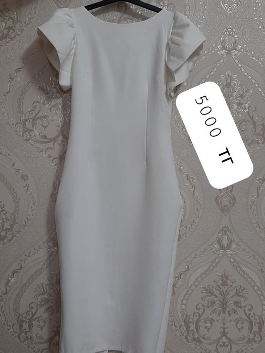 Б/у платья по 5000тг