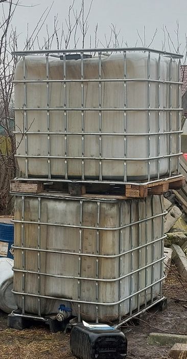 Vind cuburi 1000 litrii