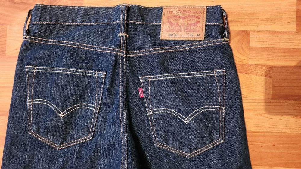 Blugi Levi's noi W29/L32