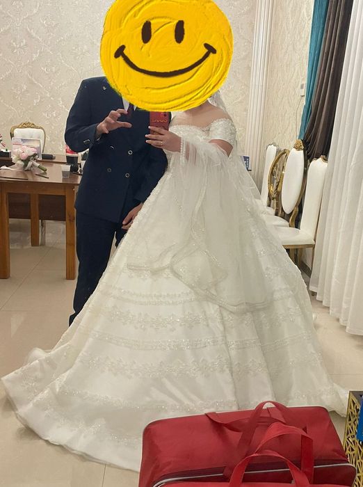 Продам шикарное свадебное платье