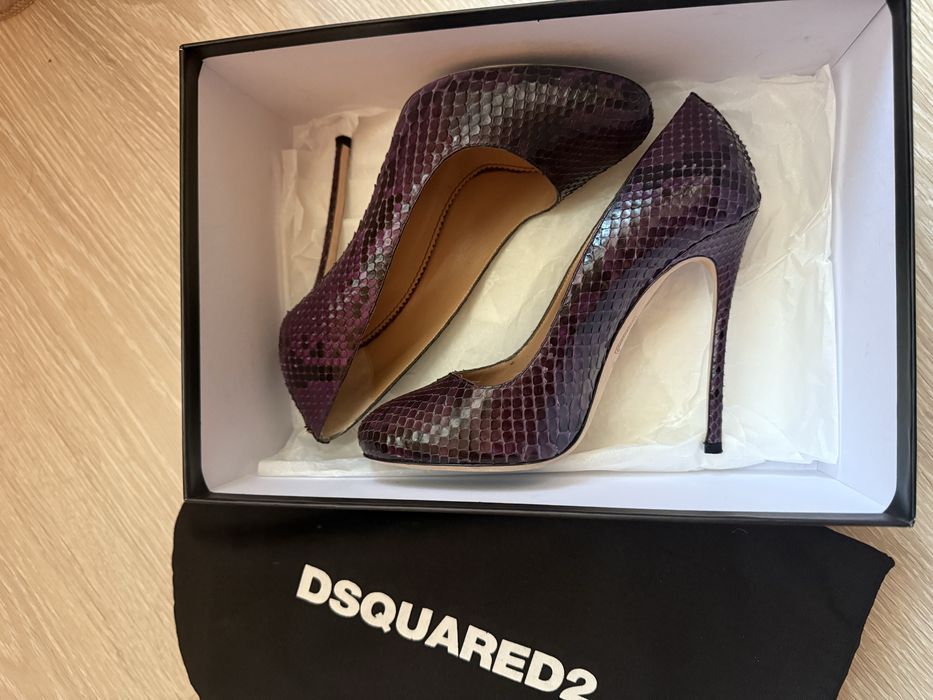 ОРИГИНАЛНИ обувки Dsquared