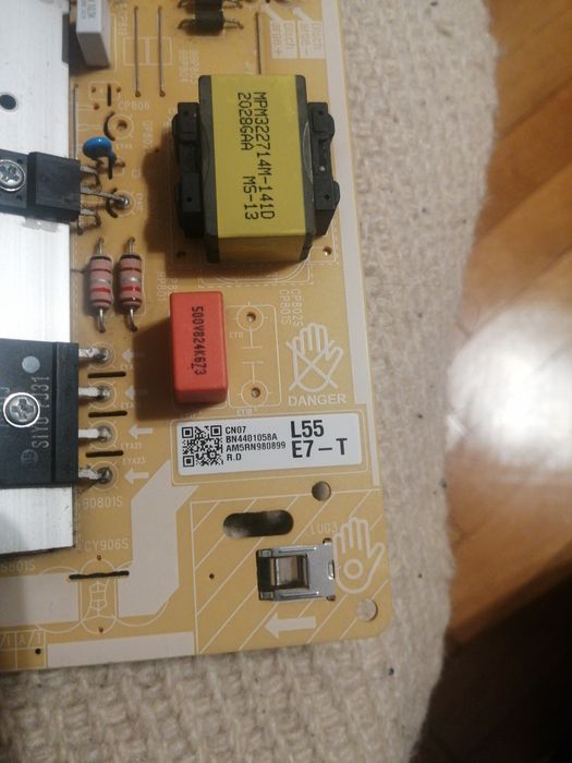 Vând sursă tv, BN44-01058A