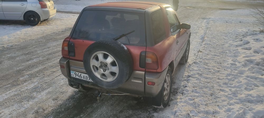 Продам Toyota RAV4