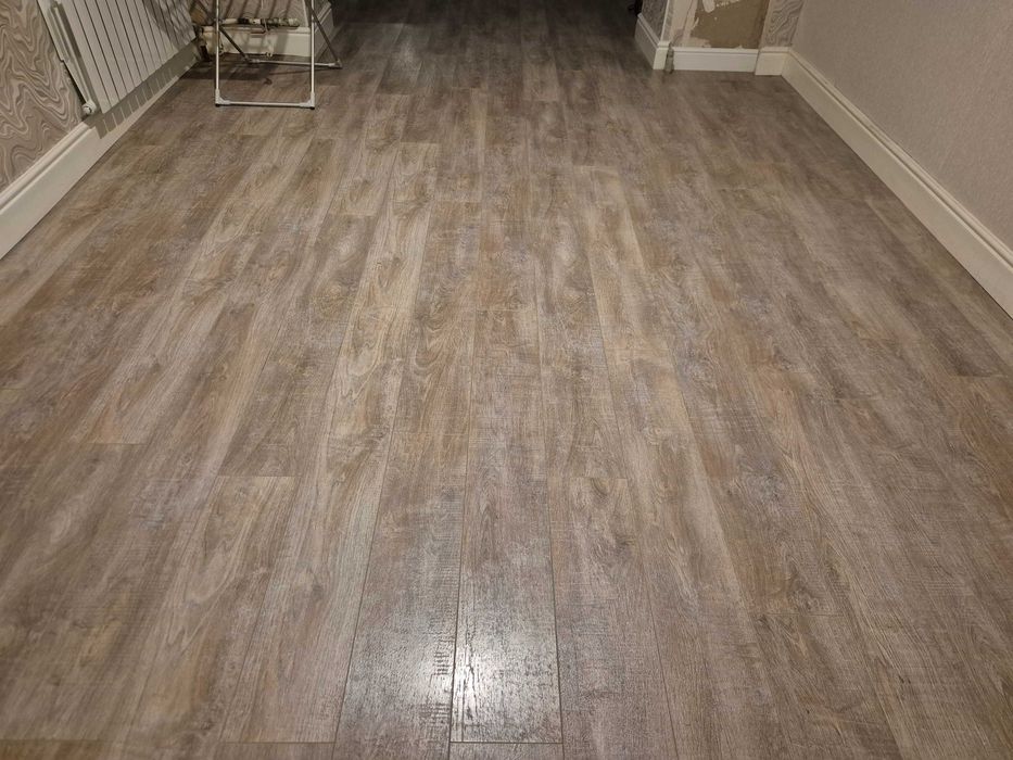 Продам ламинат бу