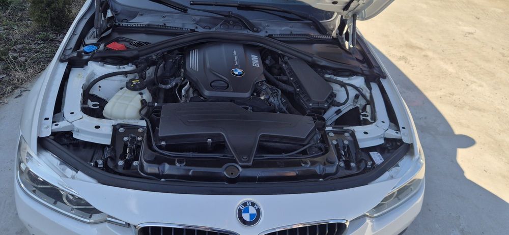 BMW Seria 3 BMW 320 dA Tour.ED(F31) Sport Line NaviProf.HUD.LED