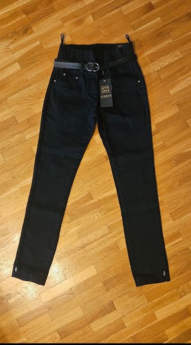 Нови черни дънки, S размер