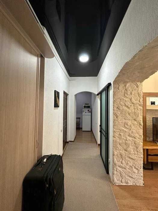 Цена понижена! Мирабад-р. 2 ком кв в хорошем состояние продается ID8