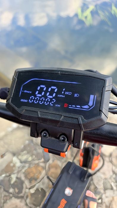Trotineta electrica Kamikaze k1 cu doar 2km la bord