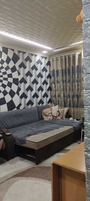 Квартира двух передел трёх