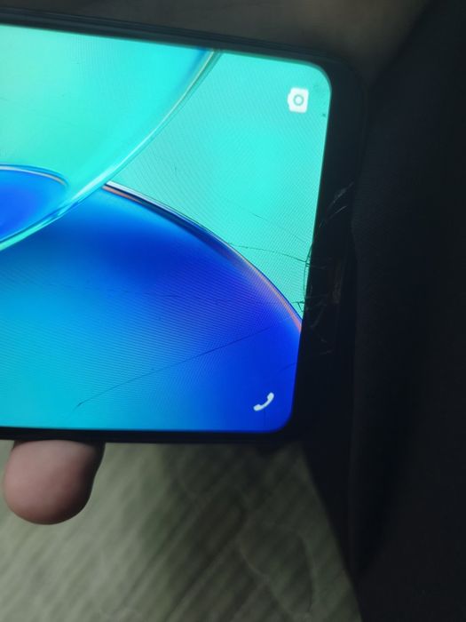 продам Vivo Y17s