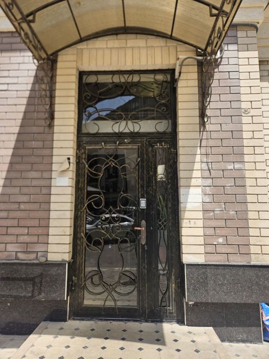 Chilonzor 24 kv 44a dom 2-etaj 2 xona razdelni