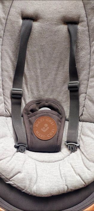 Maxi-Cosi Люлка за новородено Cassia - Essential Graphite P1434420