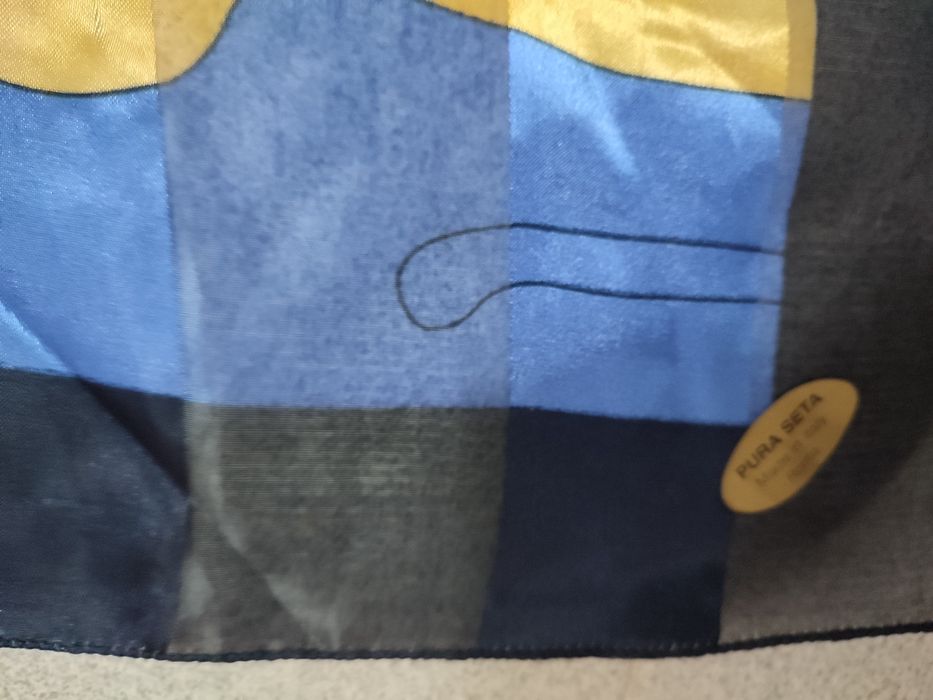 копринен шал Италия braccialini roccobarocco нов копринен шал пикасо