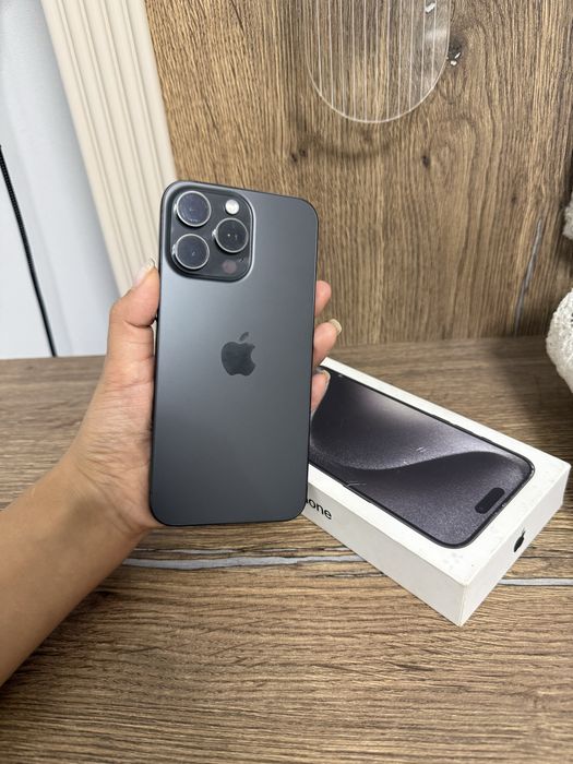 Продается айфон 15 про макс 256гб