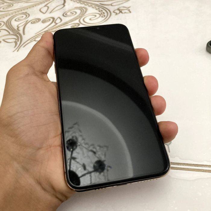 iPhone XS MAX сатылады