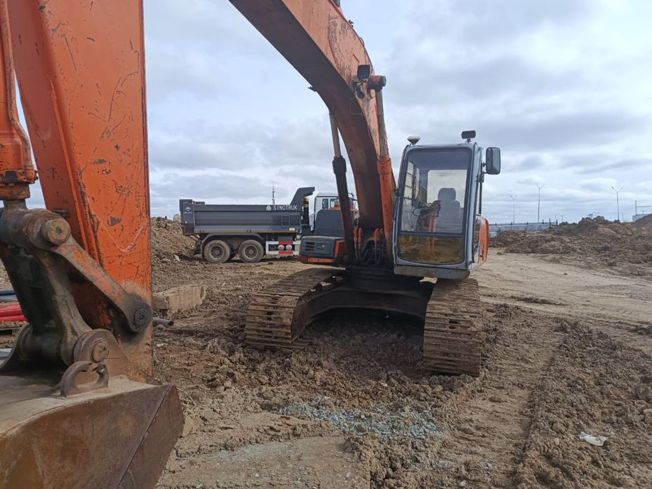 Продам эксковатор