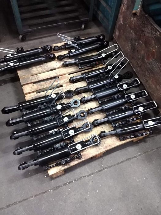 Carcasa rulment presiune tractor fiat 300 preț 350 lei avem orce piese