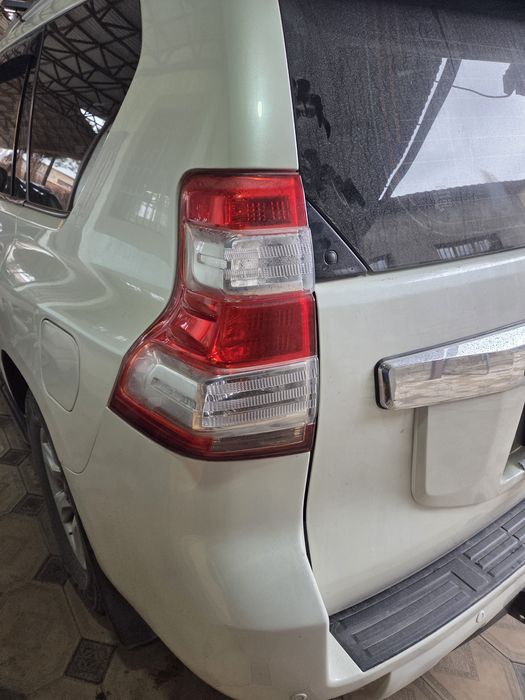 Тайота прадо 150 зад стоп