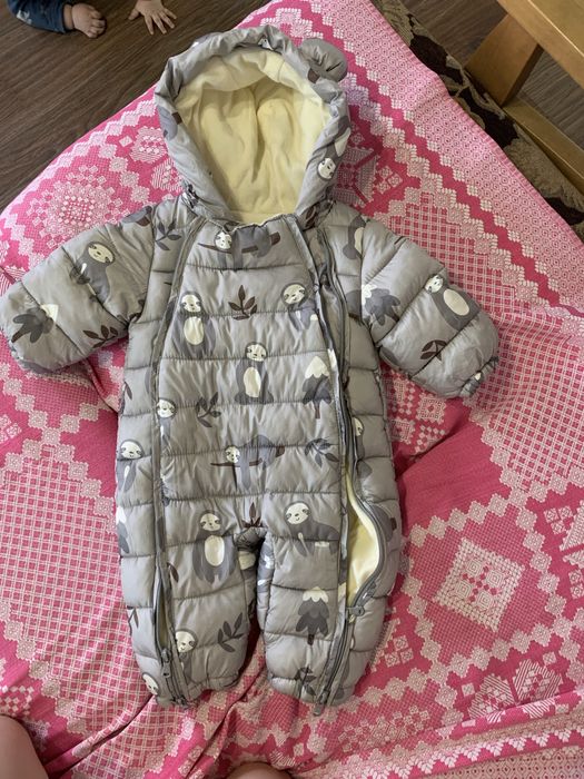 Продам демисезонный комбинезон