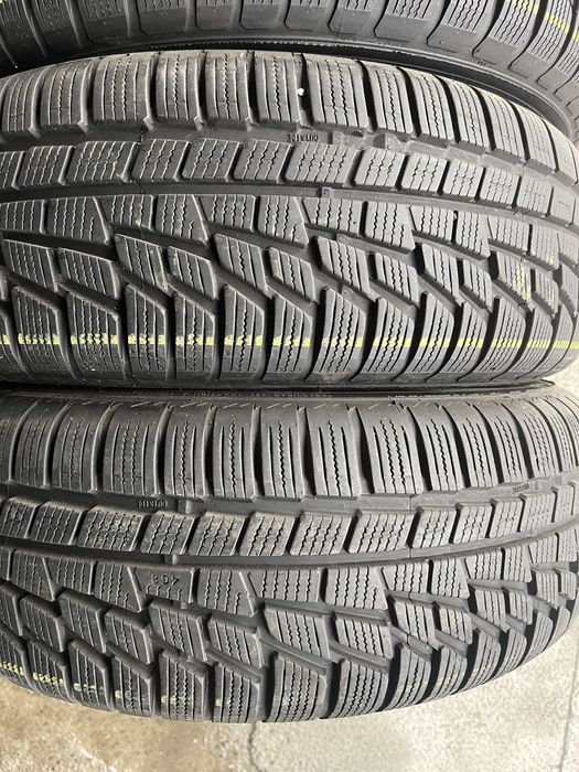 4 anvelope de iarna Nokian 215/70/15