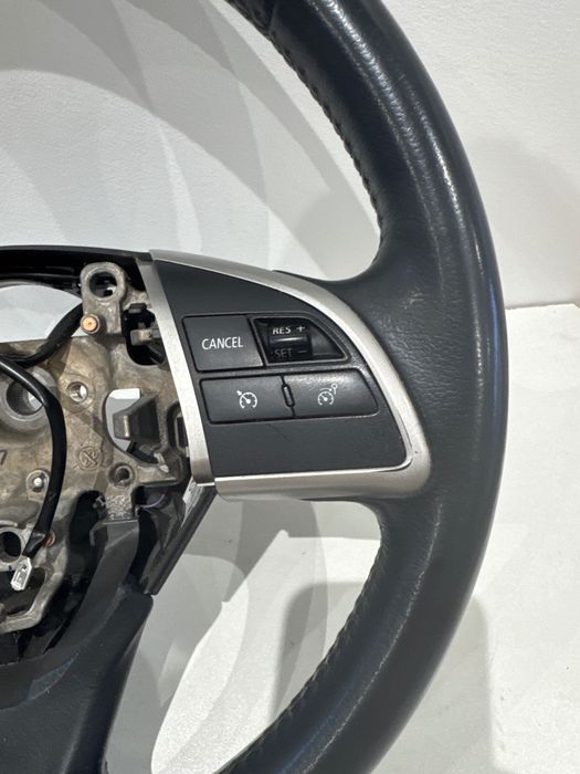 Mitsubishi Outlander кожен волан Митсубиши Аутлендър