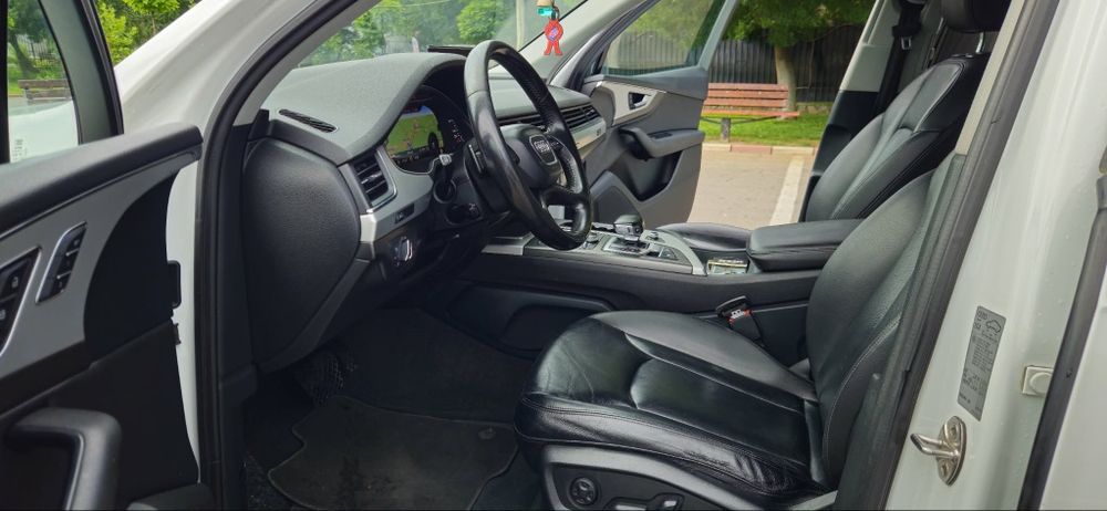 AUDI Q7 QUATTRO 3.0TDI 7locuri