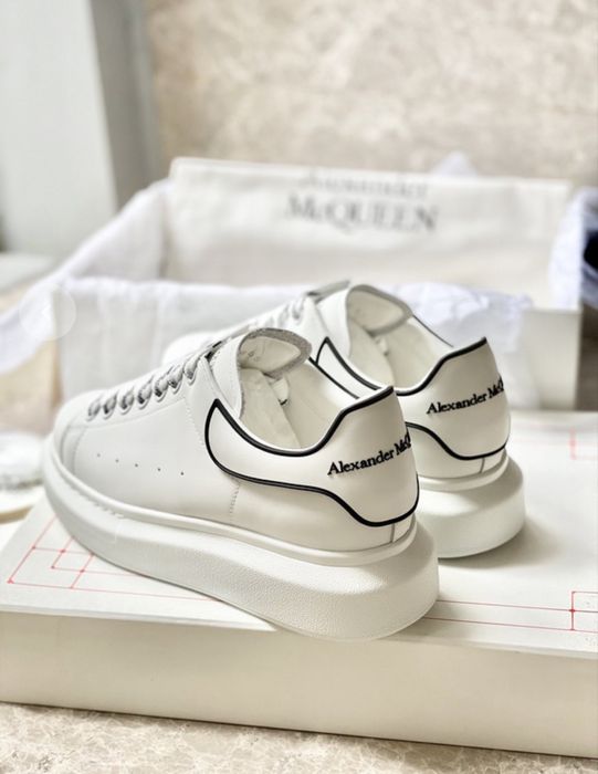 Adidasi Alexander McQueen calitate premium