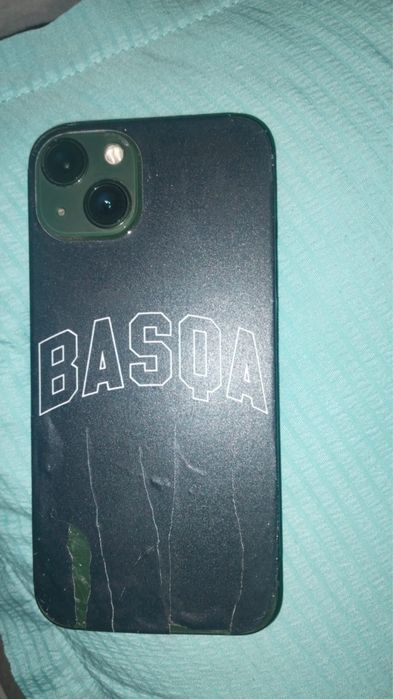 Продам айфон 13 128 гб