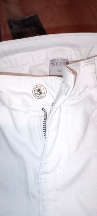 Дамски НОВИ дънки с камъни, ципове и апликации - слим модели