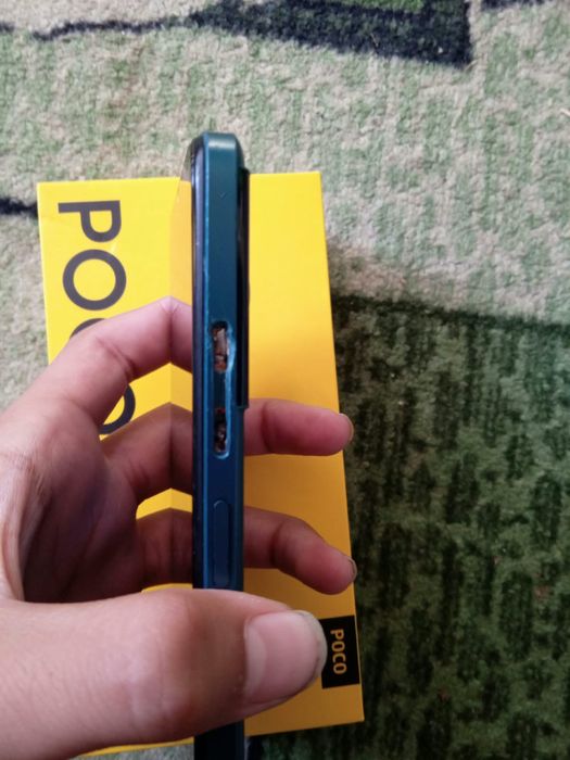 Poco m5 6/128 с коробкой
