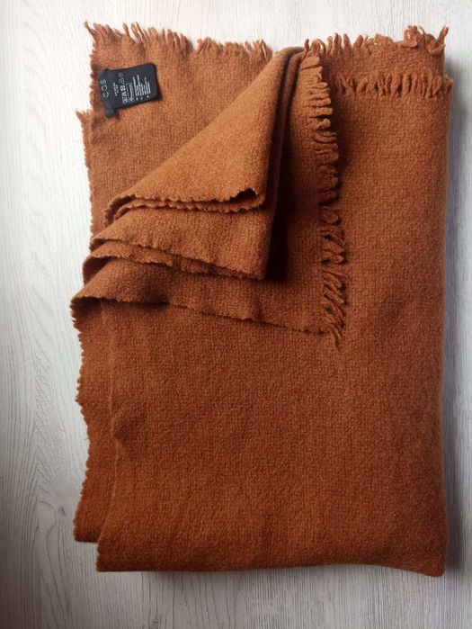 Дамски шал Cos вълна