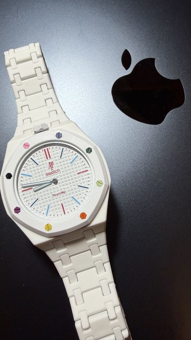Swatch Royal Pop